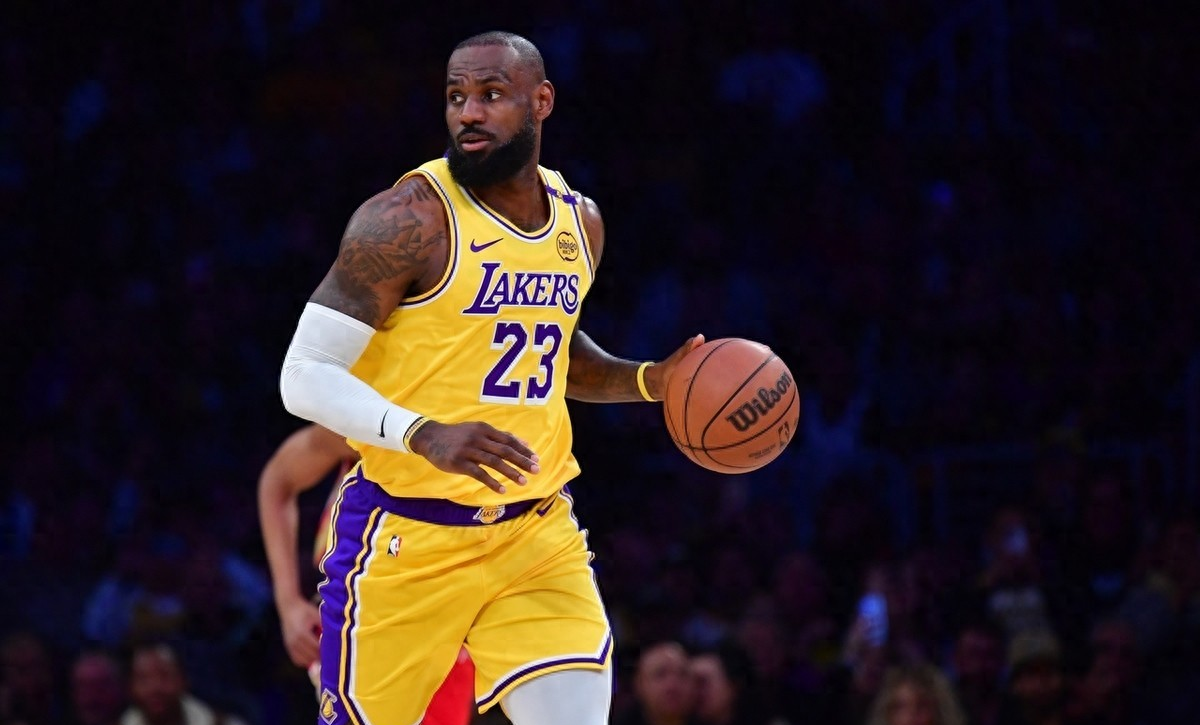 开云体育官方入口包含新奥尔良鹈鹕训练开放日，关键时刻扳平良机引欢呼，NBA常规赛在即，医务组通报恢复的词条